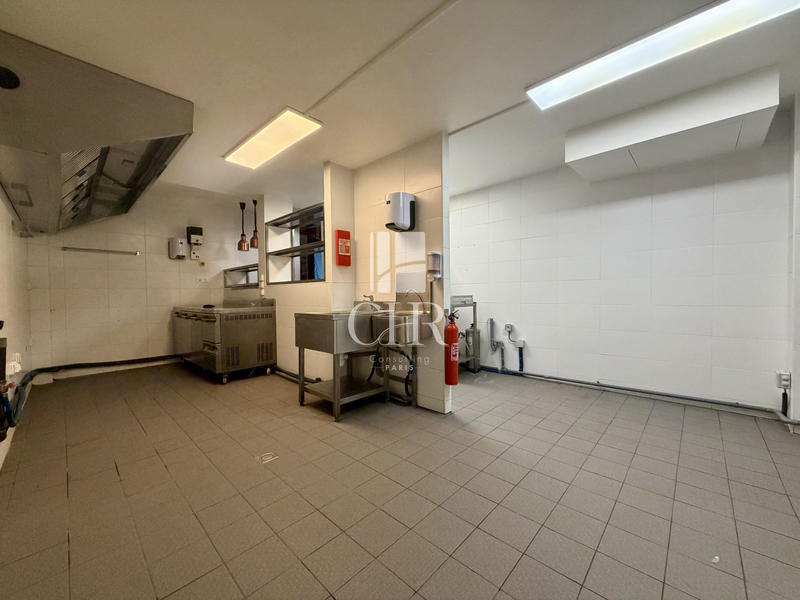 Local commercial - 175 m²