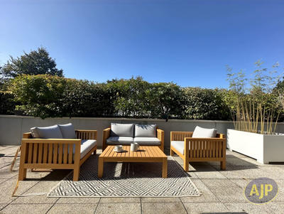 Appartement - 75 m² - 3 pièces