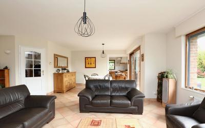 Pavillon - 145 m² - 6 pièces