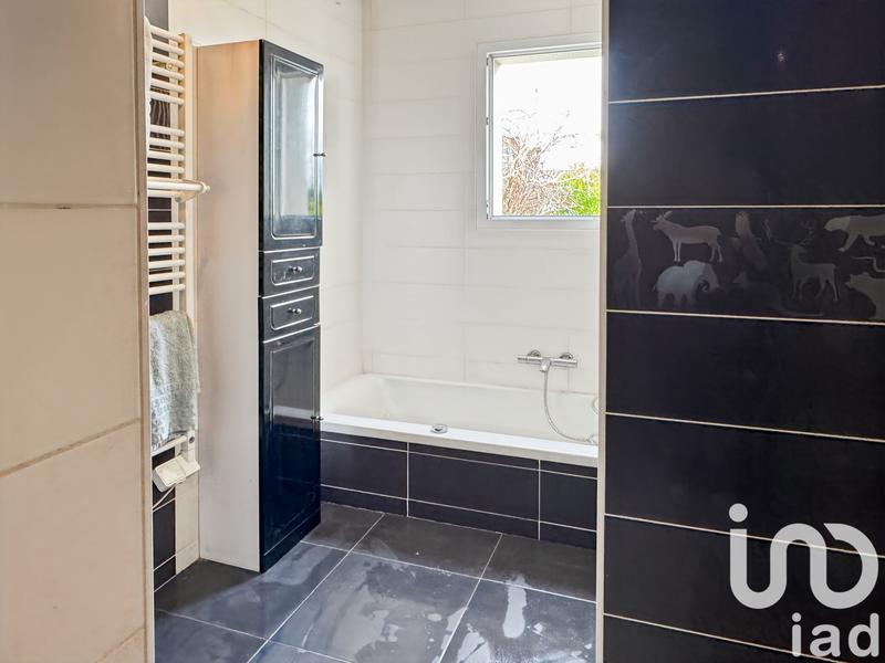 Maison - 83 m² - 4 pièces