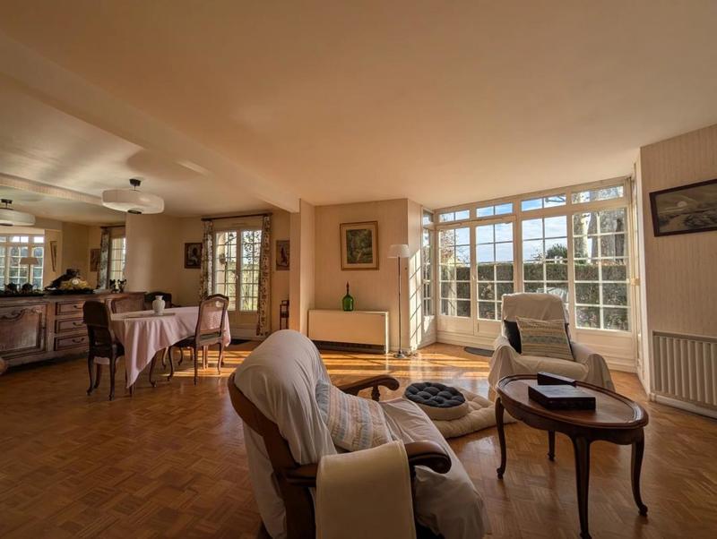 Maison - 128 m² - 6 pièces