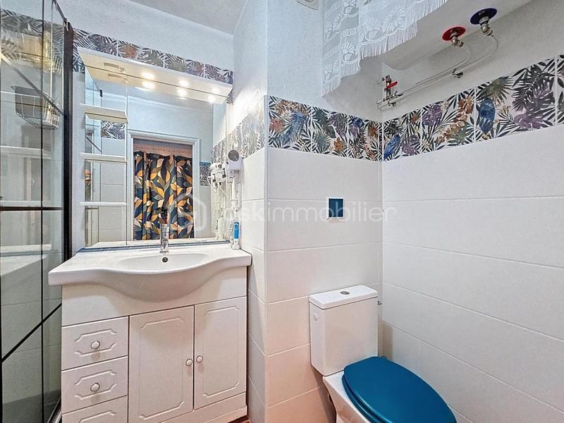 Studio - 24 m² - 1 pièce