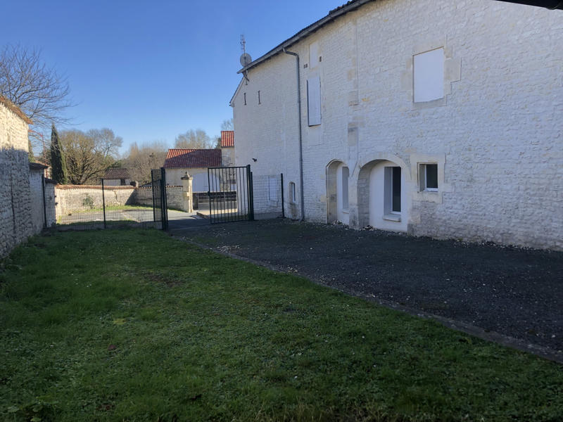 Local commercial - 174 m²