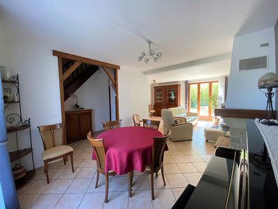 Maison - 136 m² - 6 pièces