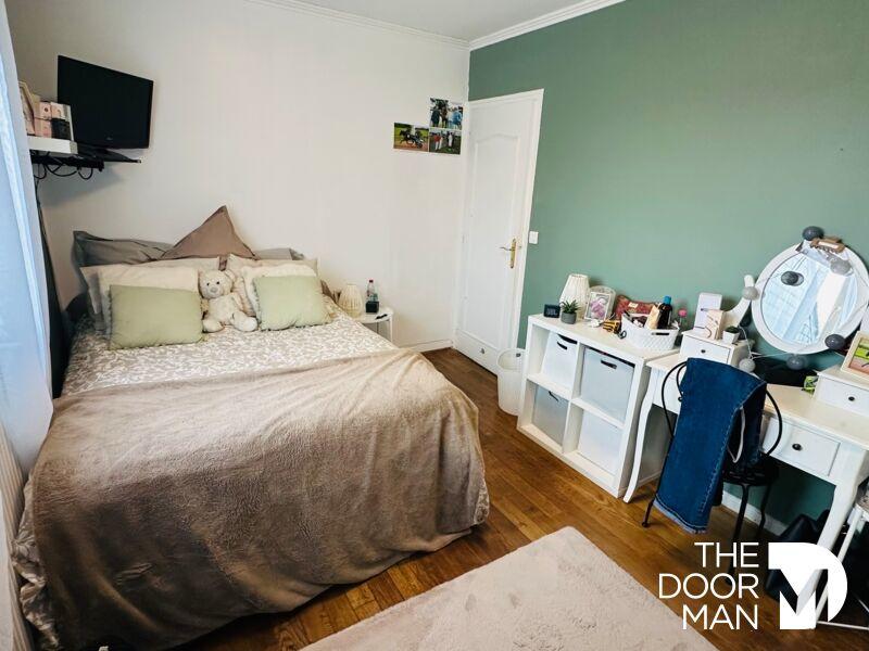 Maison - 205 m² - 8 pièces