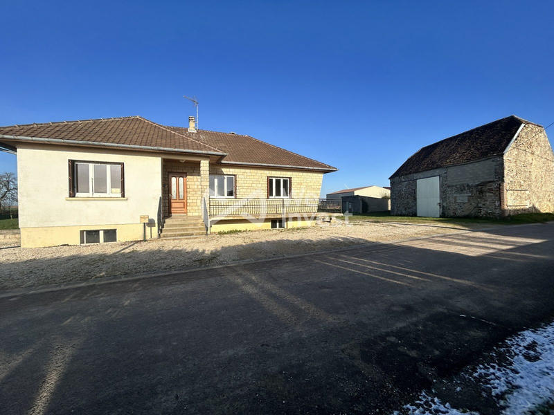 Maison - 110 m² - 4 pièces
