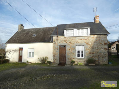 Maison - 97 m² - 5 pièces