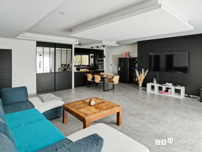 Maison contemporaine - 103 m² - 4 pièces