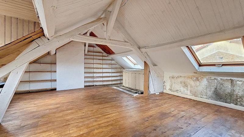 Appartement - 98 m² - 4 pièces