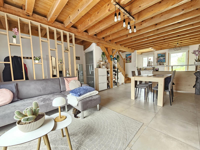 Maison - 80 m² - 3 pièces