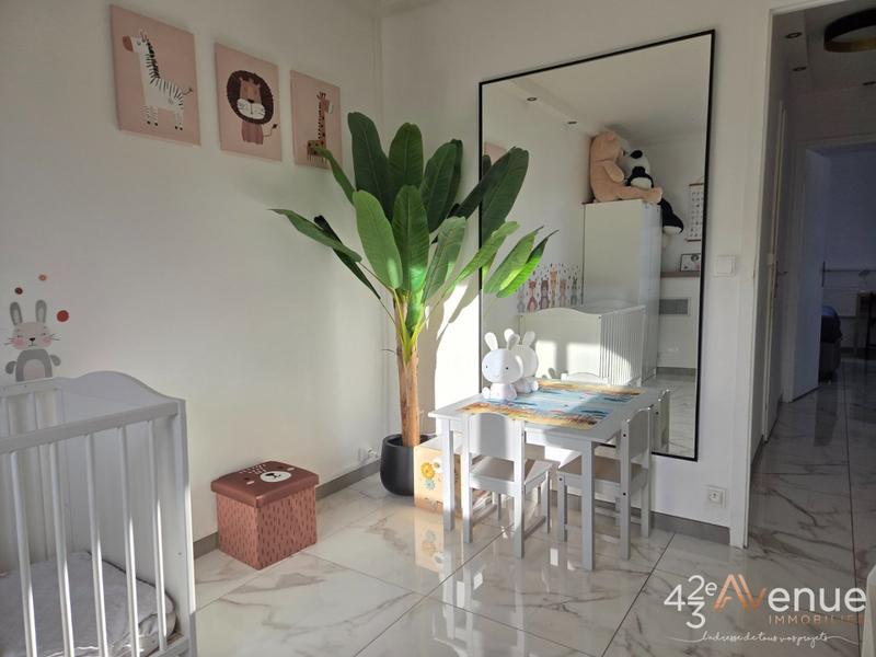 Appartement - 73 m² - 4 pièces