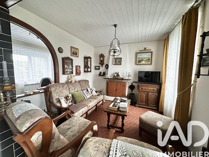 Maison - 200 m² - 9 pièces