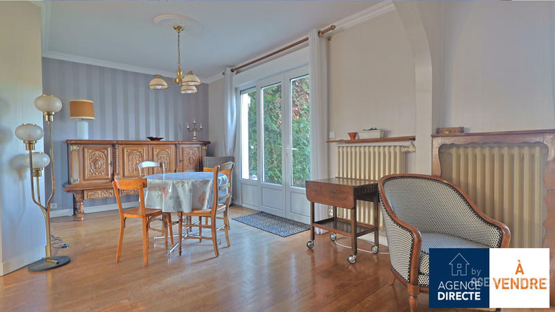 Maison - 95 m² - 5 pièces