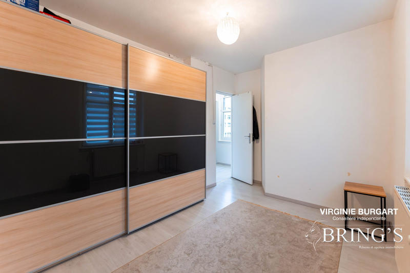 Maison - 95 m² - 5 pièces