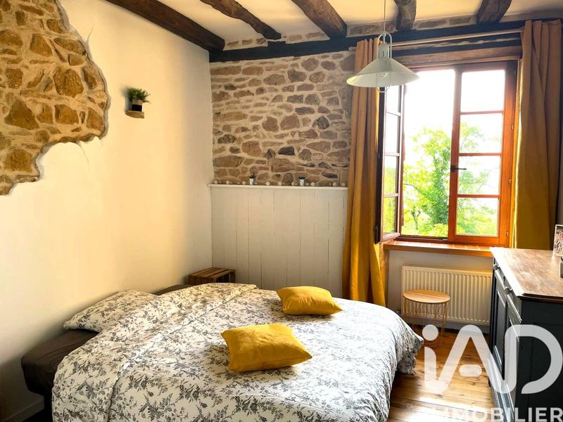 Maison - 224 m² - 8 pièces