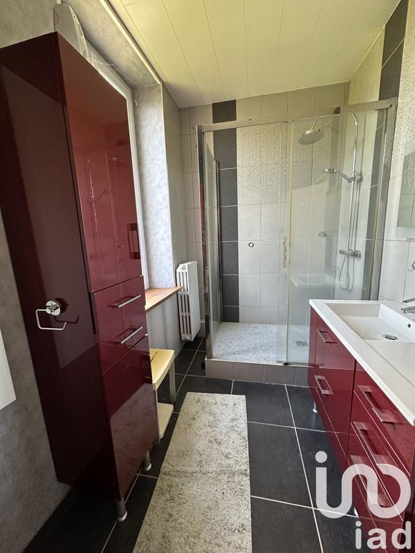 Maison - 181 m² - 7 pièces