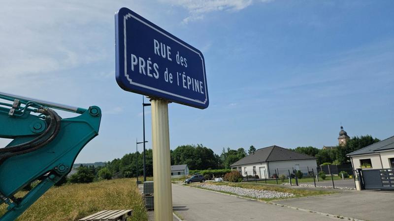 Terrain constructible - 1 445 m²