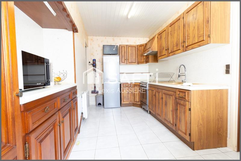 Maison - 90 m² - 4 pièces