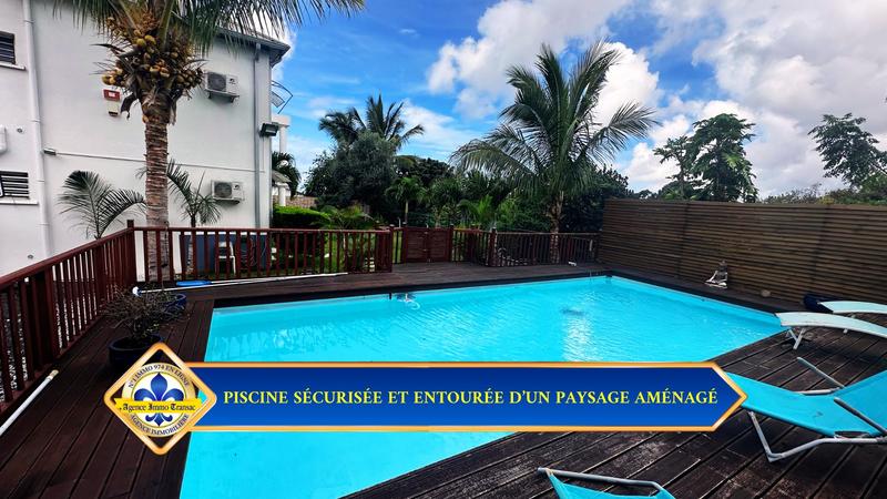 Villa - 288 m² - 6 pièces