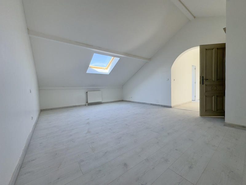 Maison - 160 m² - 8 pièces