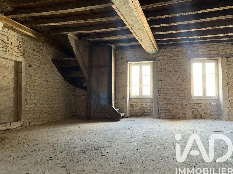 Maison de village - 100 m² - 2 pièces