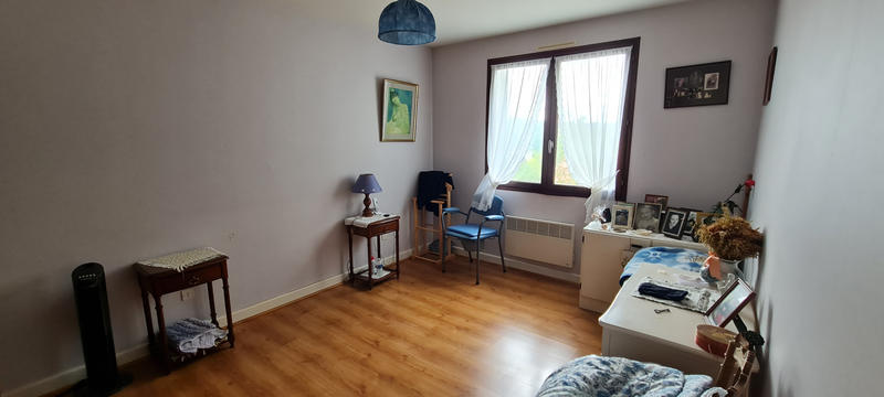 Maison - 100 m² - 8 pièces