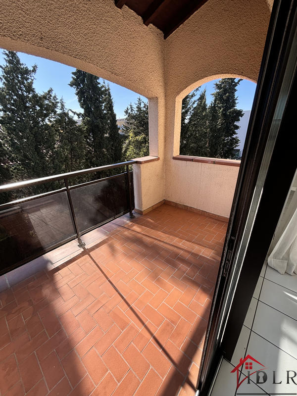 Appartement - 187 m² - 6 pièces