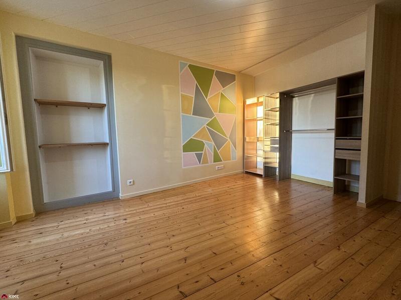 Maison de bourg - 136 m² - 5 pièces