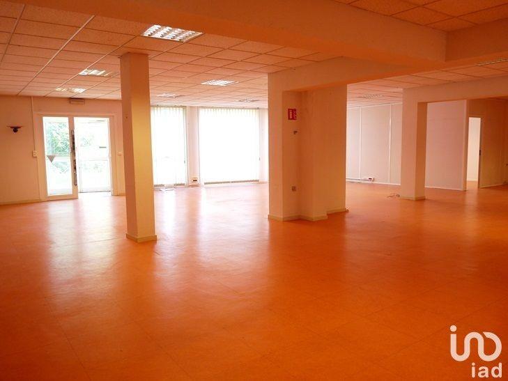 Local commercial - 405 m²