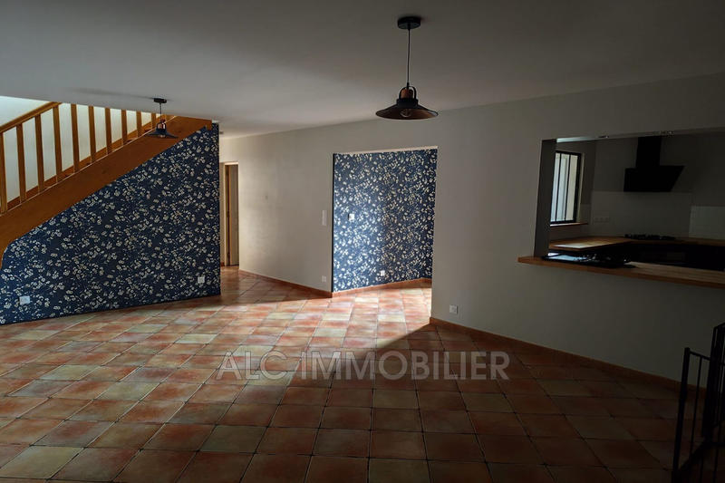 Maison - 151 m² - 7 pièces