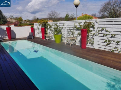 Villa - 155 m² - 6 pièces