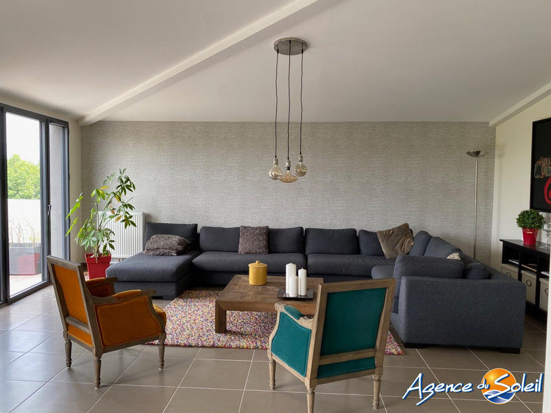 Appartement - 153 m² - 4 pièces