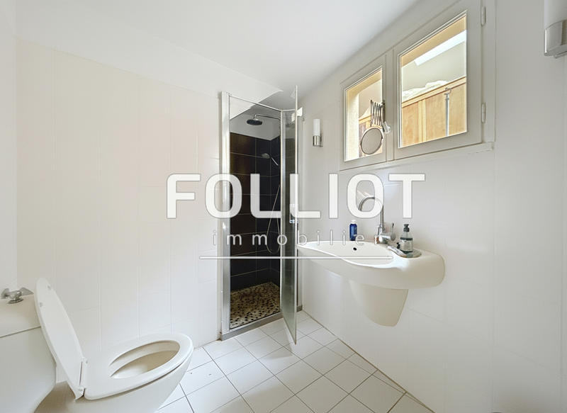 Maison - 137 m² - 5 pièces