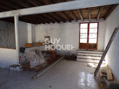 Maison - 155 m² - 2 pièces