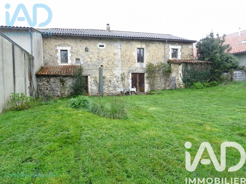 Maison de village - 130 m² - 5 pièces