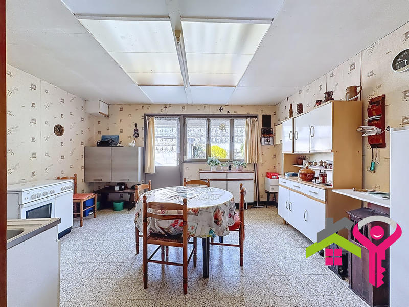 Maison - 85 m² - 4 pièces