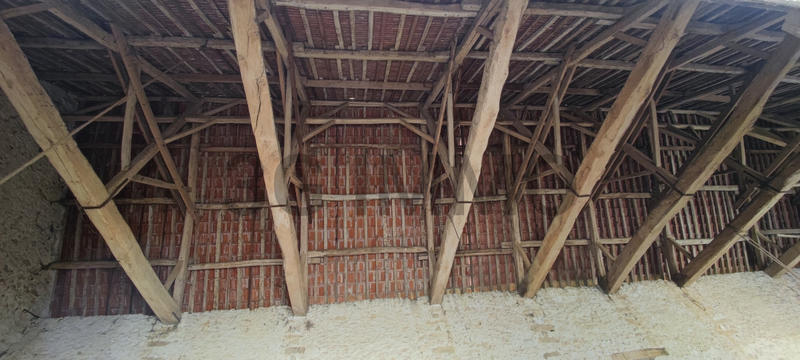 Corps de ferme - 258 m² - 9 pièces