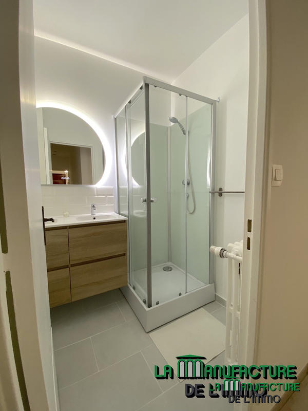 Appartement - 80 m² - 4 pièces