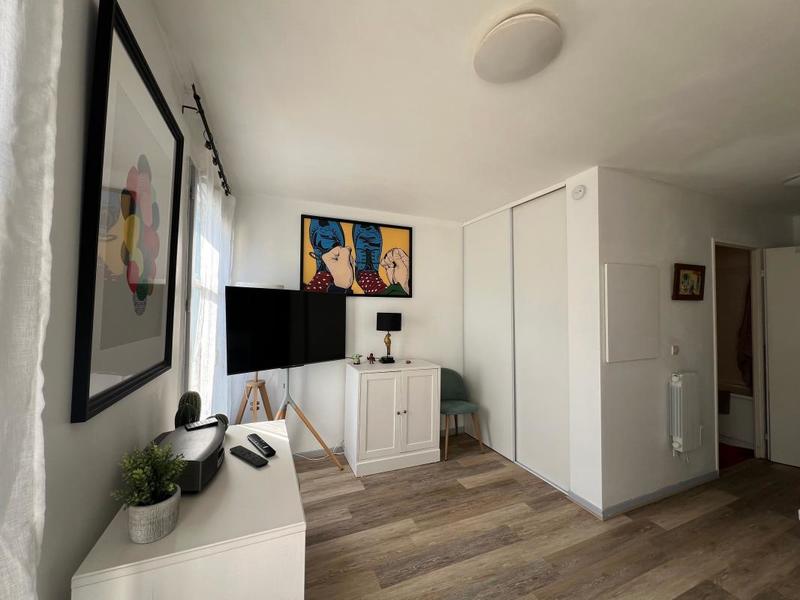 Studio - 24 m² - 1 pièce