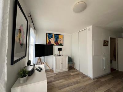 Studio - 24 m² - 1 pièce