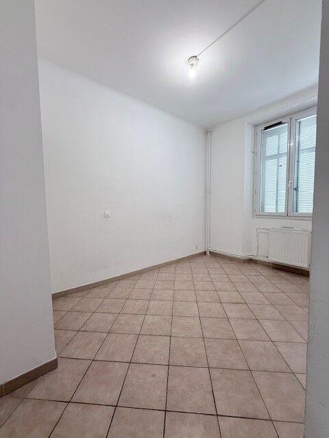 Appartement - 76 m² - 4 pièces