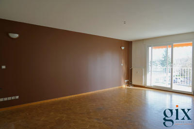 Appartement - 91 m² - 4 pièces