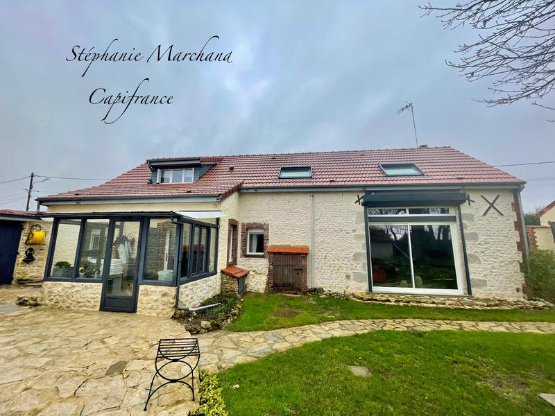 Maison - 137 m² - 6 pièces