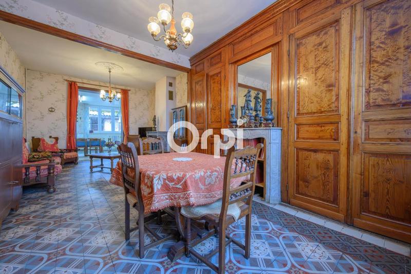 Maison - 190 m² - 5 pièces