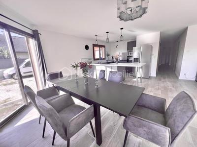 Maison - 124 m² - 5 pièces