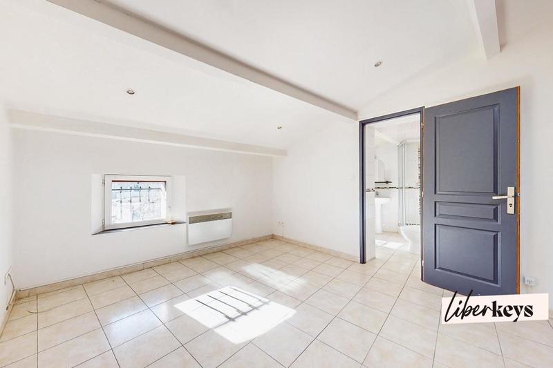 Appartement ancien - 51 m² - 3 pièces