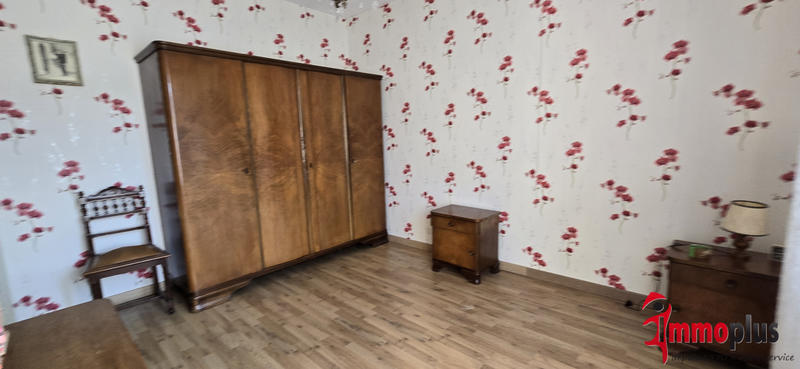 Maison - 143 m² - 7 pièces