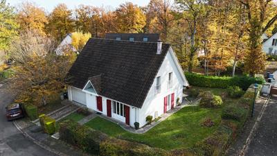 Maison - 181 m² - 8 pièces