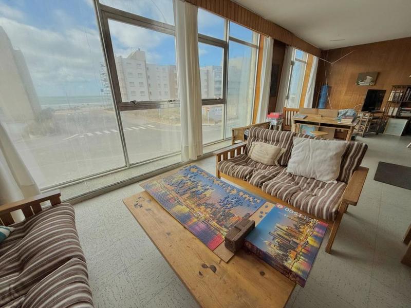 Villa - 177 m² - 9 pièces