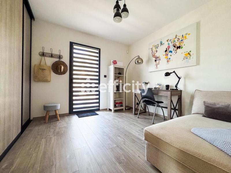 Maison - 130 m² - 4 pièces